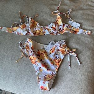 NWT: S Abercrombie & Fitch swimsuit cheeky bottom